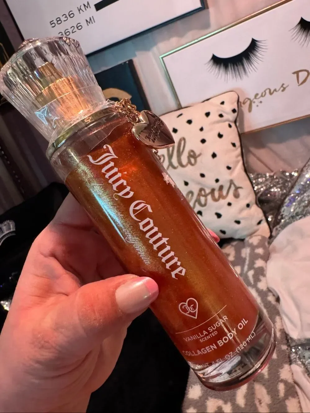 Juicy couture charm crown vanilla glitter bronzing shimmer oil Nwt